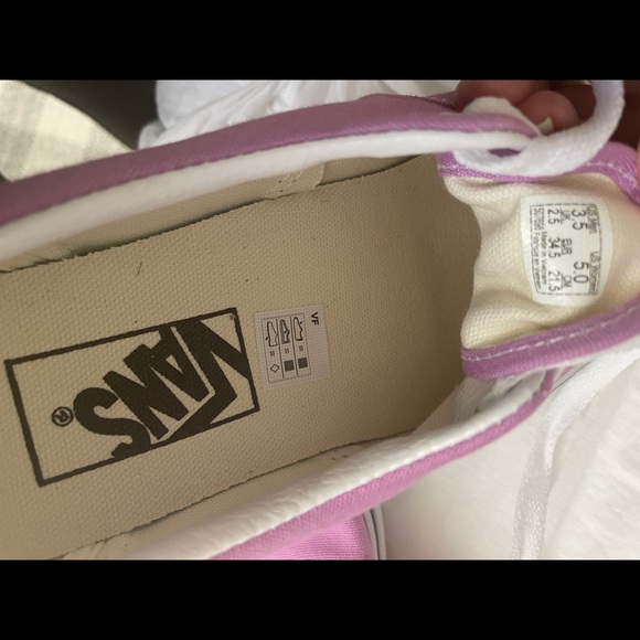 Women's Vans Size 5 New - Picture 5 of 5